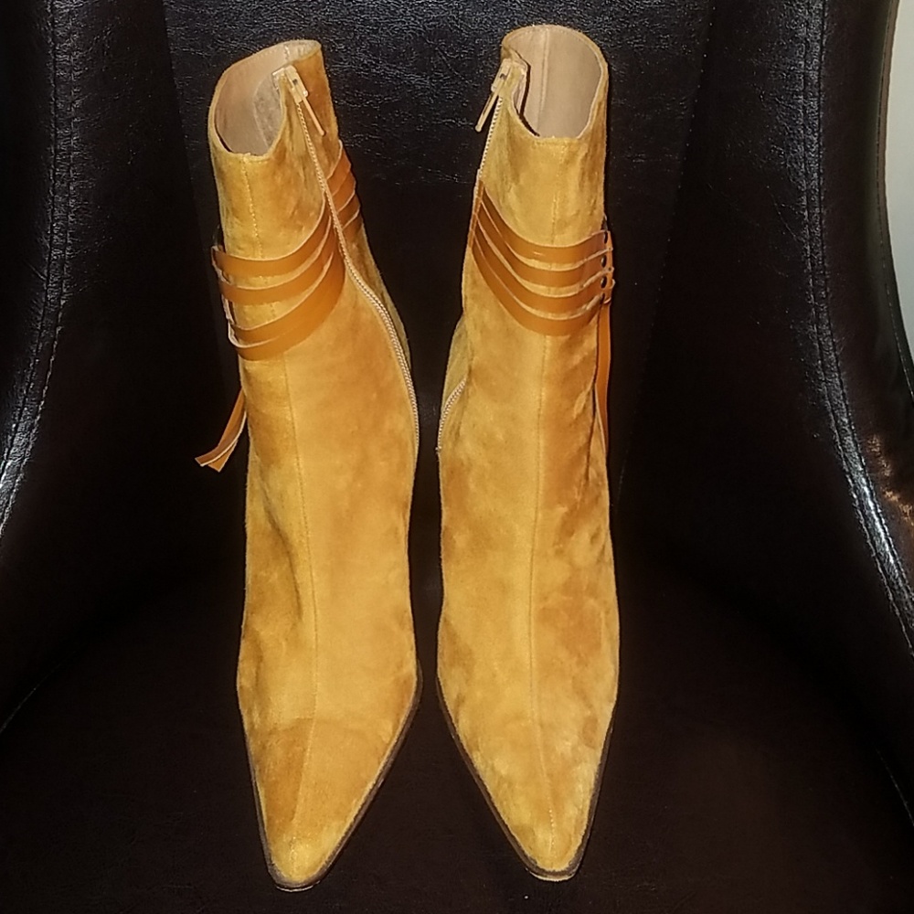 Bebe Booties